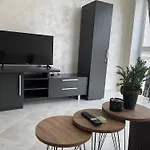 With Pool In Atlantis Apartment
