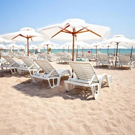 아파트 With Pool In Atlantis 부르가스